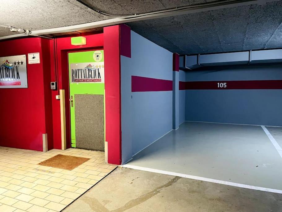 Fewo 20 - Appartement Im Rottalblick - Youngmodern Wohnen, Tiere Willkommen, Bademantelgang Zur Therme, Tv Und Balkon Bad Griesbach (Bavaria) Exterior foto